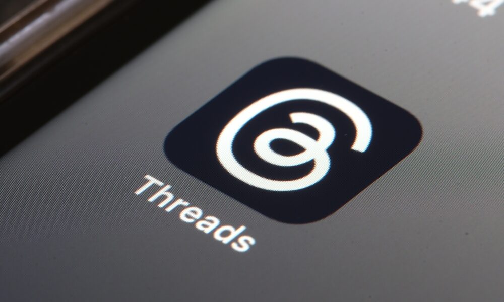 Threads Meta logo app