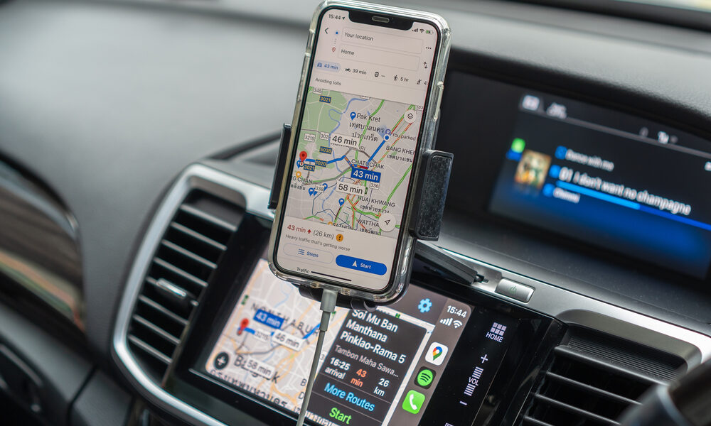 Apple carplay