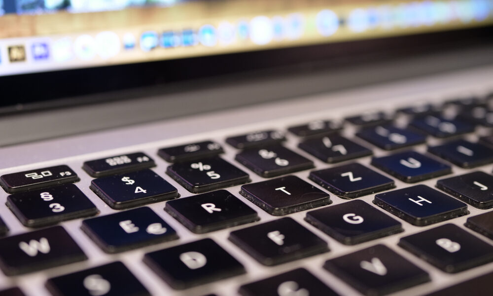Macbook Apple