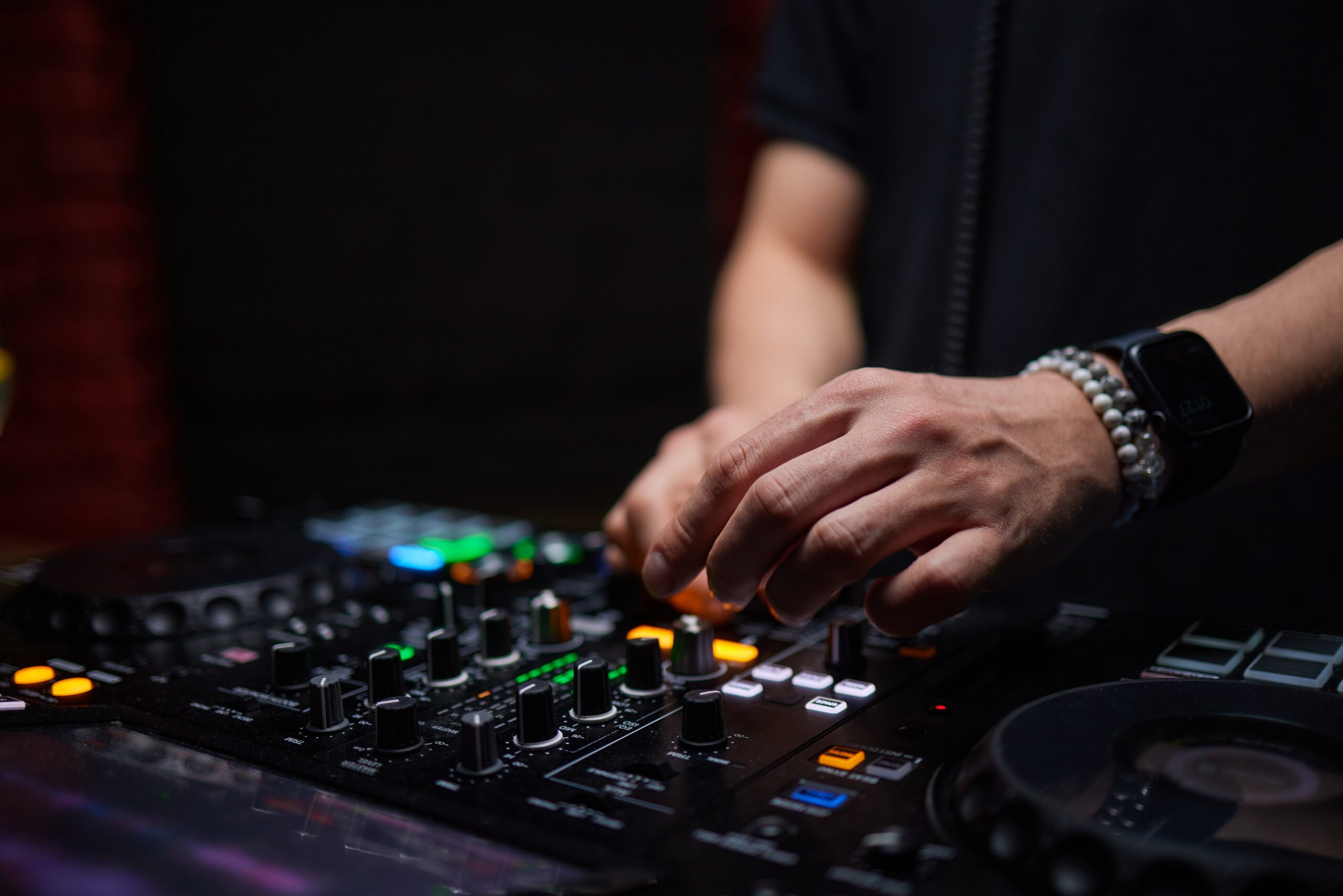 DJ, mixerbord