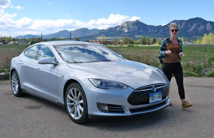 Tesla Model S