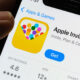 Apple invites