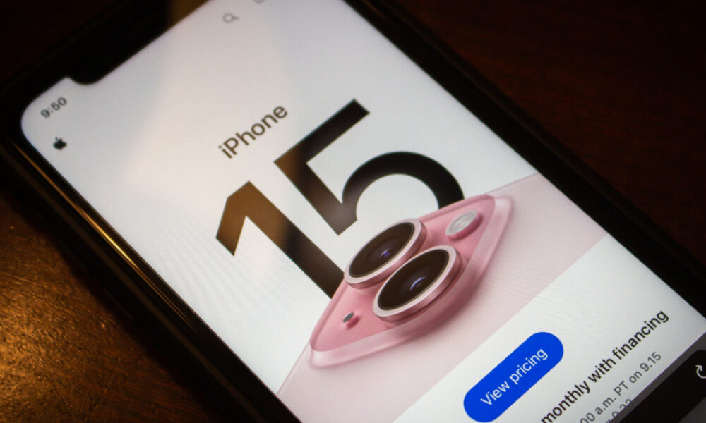 iPhone 15