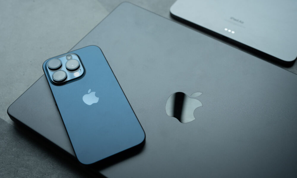 Macbook, apple
