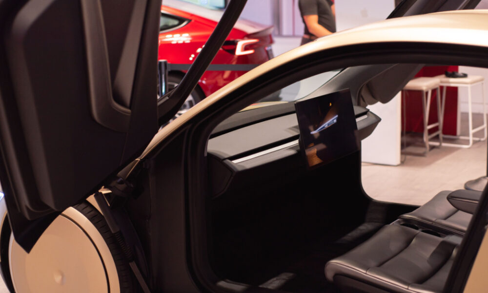 Tesla självkörande